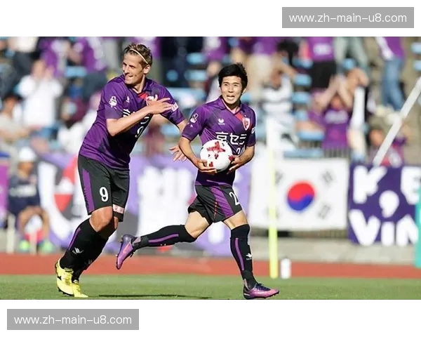 绿茵之巅的华丽舞步：东京绿茵vs冈山，一场关于荣誉与韧性的足球史诗